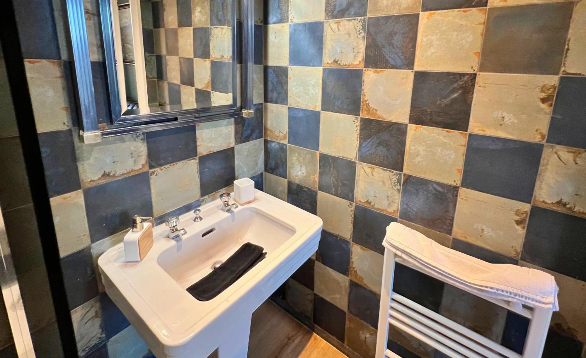 Le 28 - Residence De Standing En Vieille-Ville Avec Parking บูโลญ-ซูร์-แมร์ ภายนอก รูปภาพ